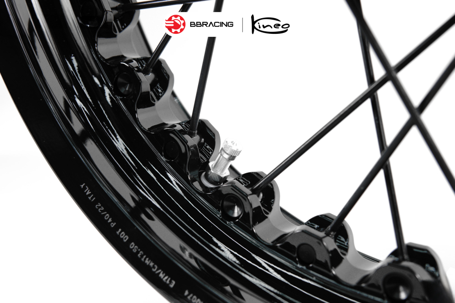 Mâm Kineo Triumph Bonneville T120 18 Inch - Sau 5.00 x 17 - Đen