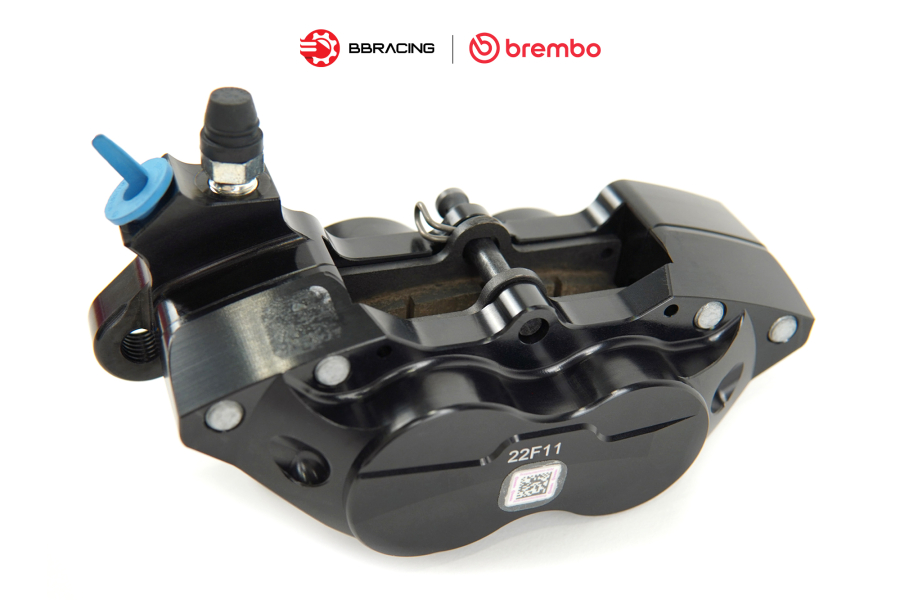 Heo Thắng Brembo Billet P4 30/34 Đen Phải
