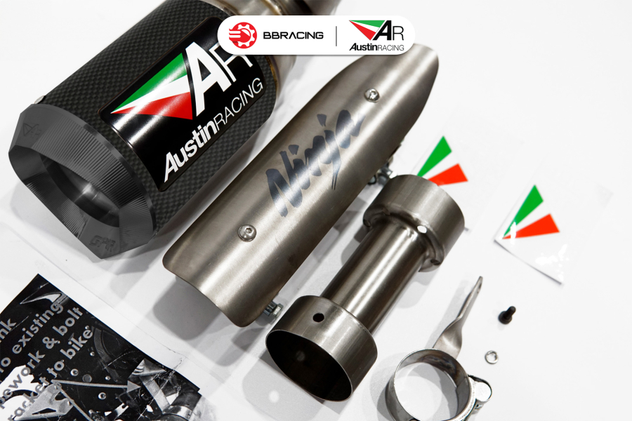 Austin Racing Kawasaki Ninja 400 - Slip On GP1R Carbon
