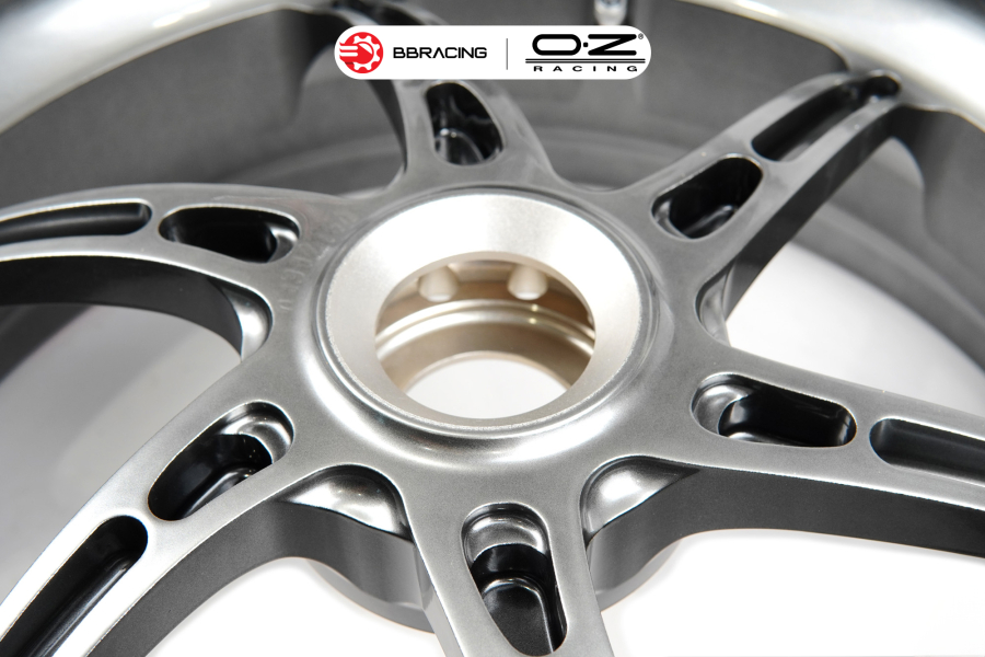 Mâm OZ Racing Ducati StreetFighter V4 2020-23 - Chrome